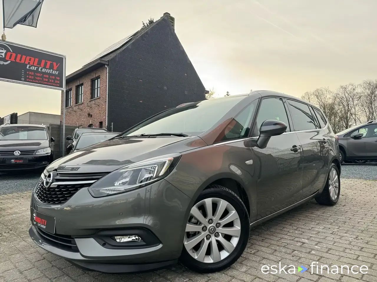 Lízing Hatchback Opel Zafira 2018