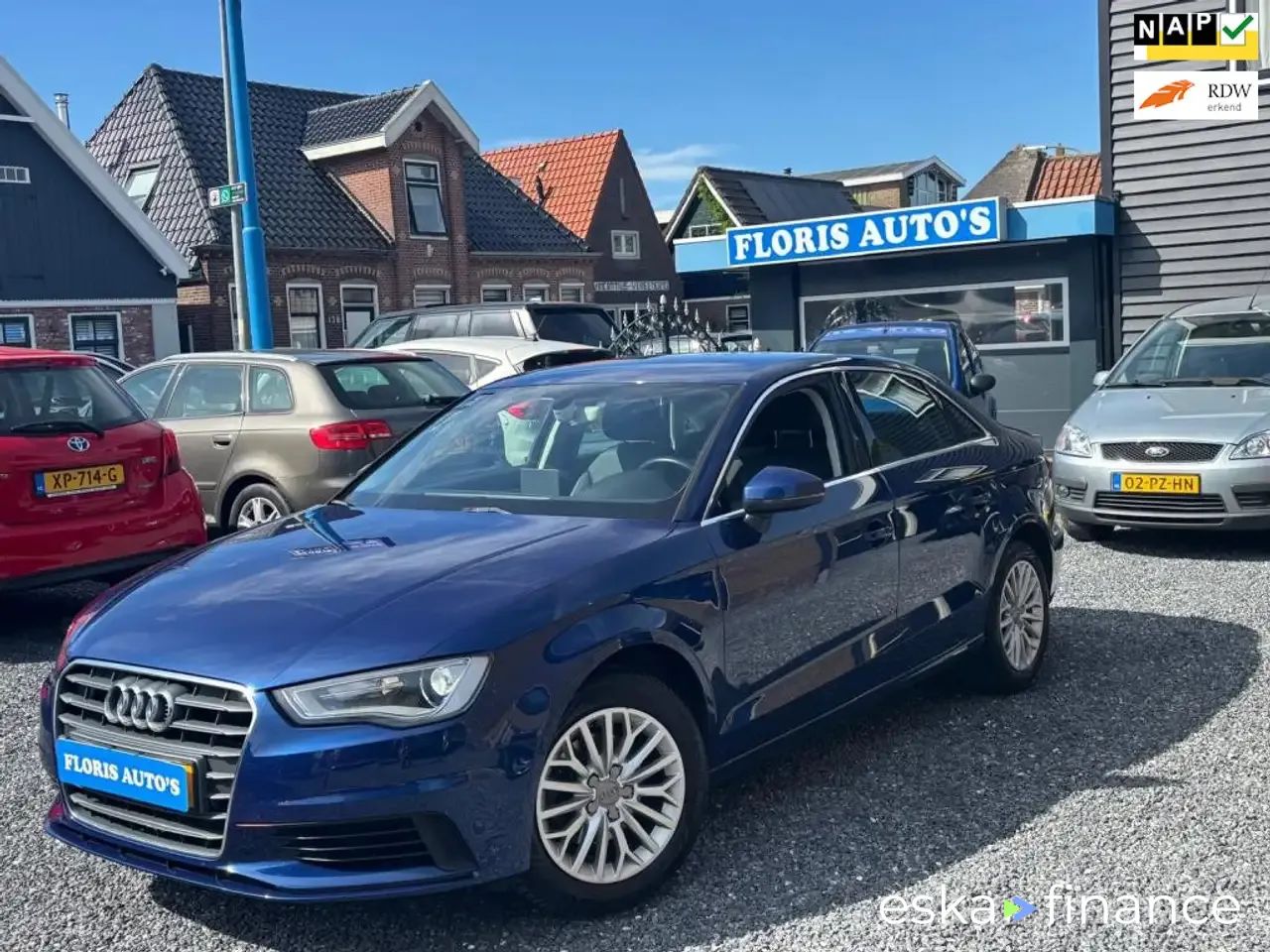 Lízing Sedan Audi A3 2016
