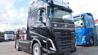 Leasing Tractor unit Volvo FH500 2023