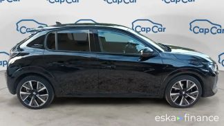 Lízing Hatchback Peugeot 208 2020