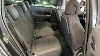 Lízing Hatchback Peugeot 5008 2015