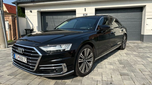 Audi A8 LONG 2018