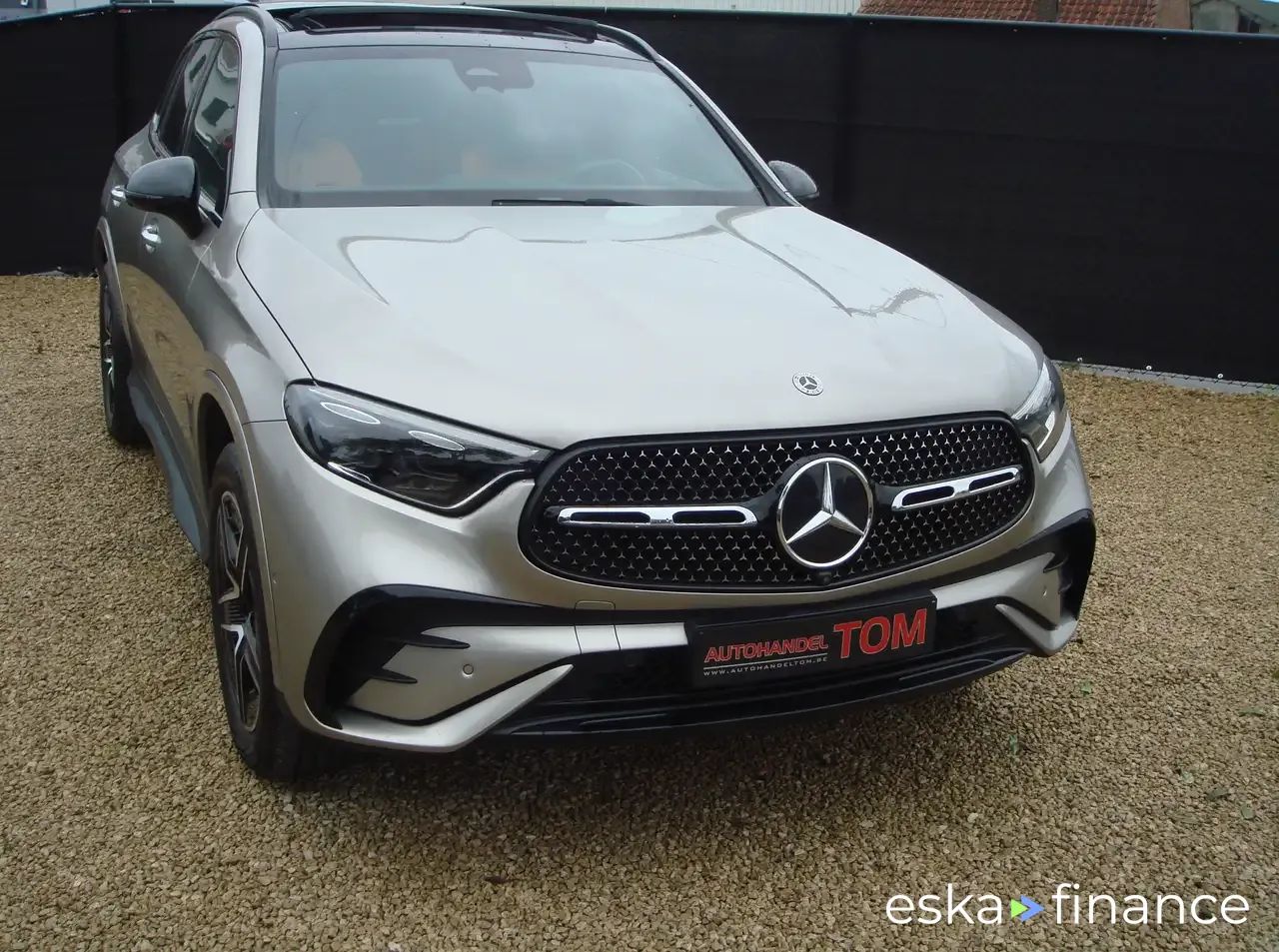 Leasing SUV MERCEDES GLC 220 2023