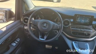 Leasing Hatchback MERCEDES V 220 2023