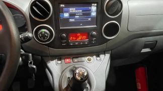 Lízing Hatchback Peugeot Partner 2016