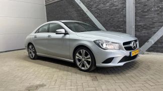 Lízing Sedan MERCEDES CLA 200 2013