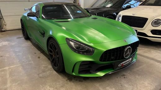 MERCEDES AMG GT 2017