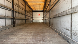 Leasing Semi-trailer Schwarzmuller TROJSTRANKA 2019