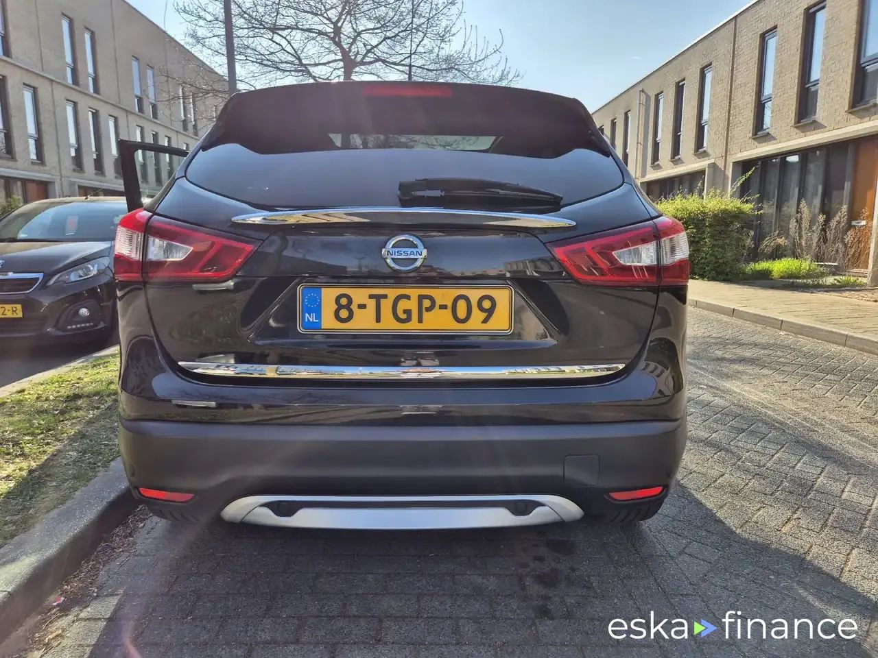 Lízing Hatchback Nissan Qashqai 2014