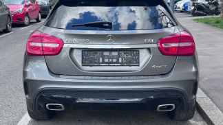 Finansowanie SUV MERCEDES GLA 220 2014