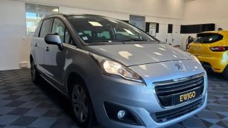 Lízing Hatchback Peugeot 5008 2015