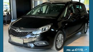 Lízing Hatchback Opel Zafira 2017