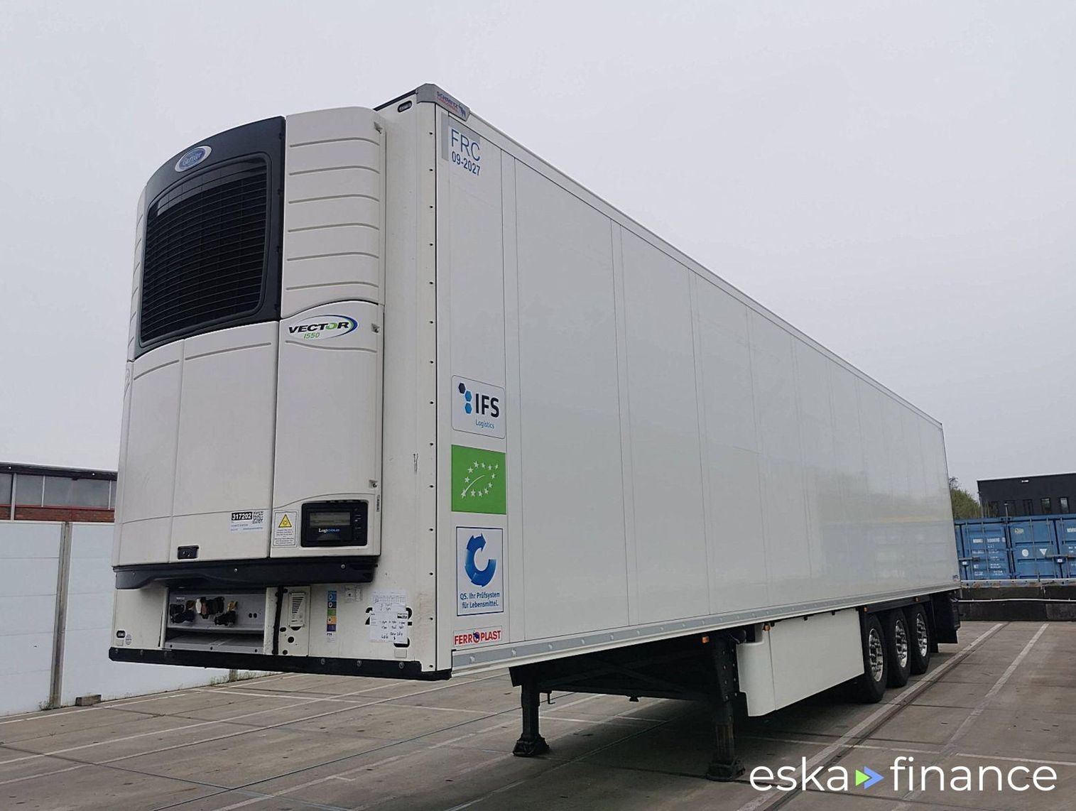 Lízing Náves Schmitz SCB S3B 2021