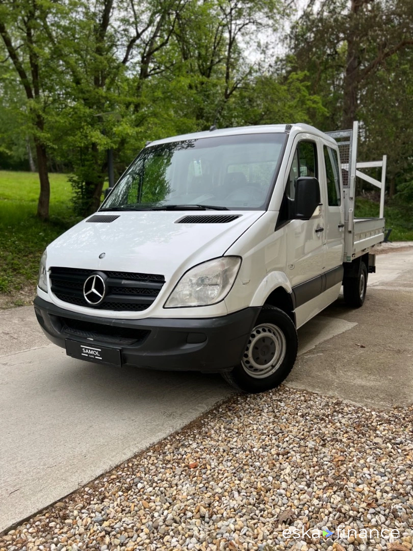 Leasing Ouvert avec buffets MERCEDES SPRINTER 2013