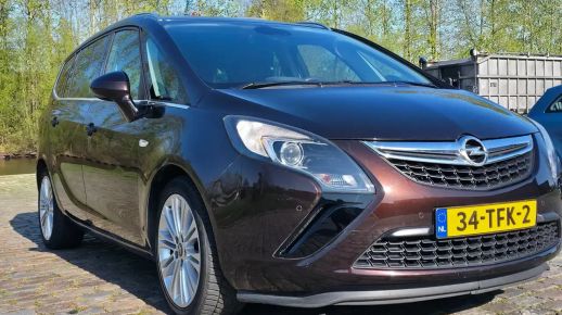 Opel Zafira Tourer 2012