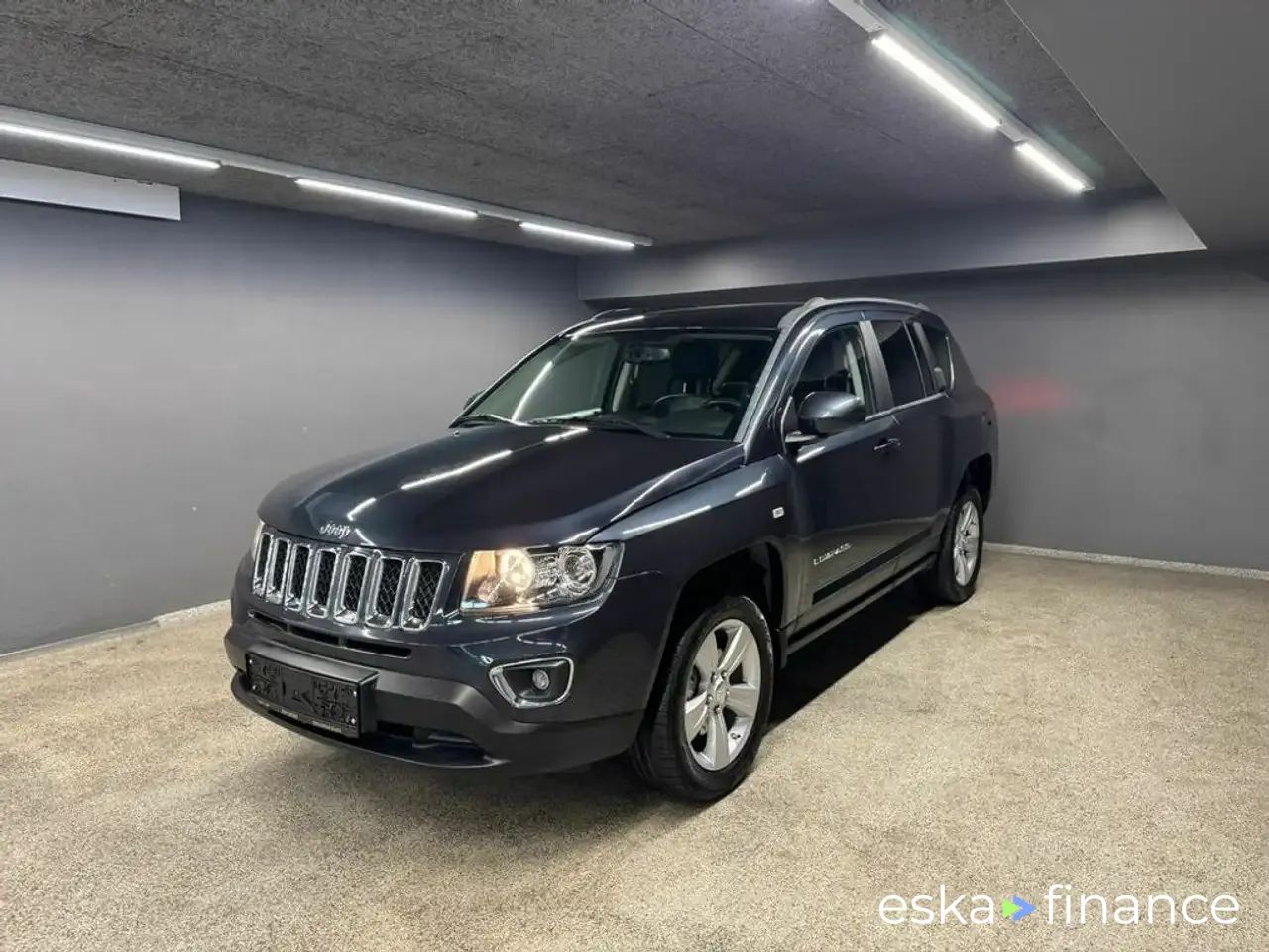 Leasing SUV Jeep Compass 2013