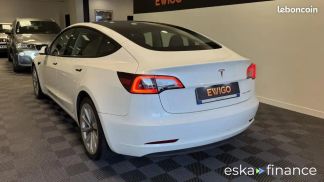 Leasing Sedan Tesla Model 3 2023