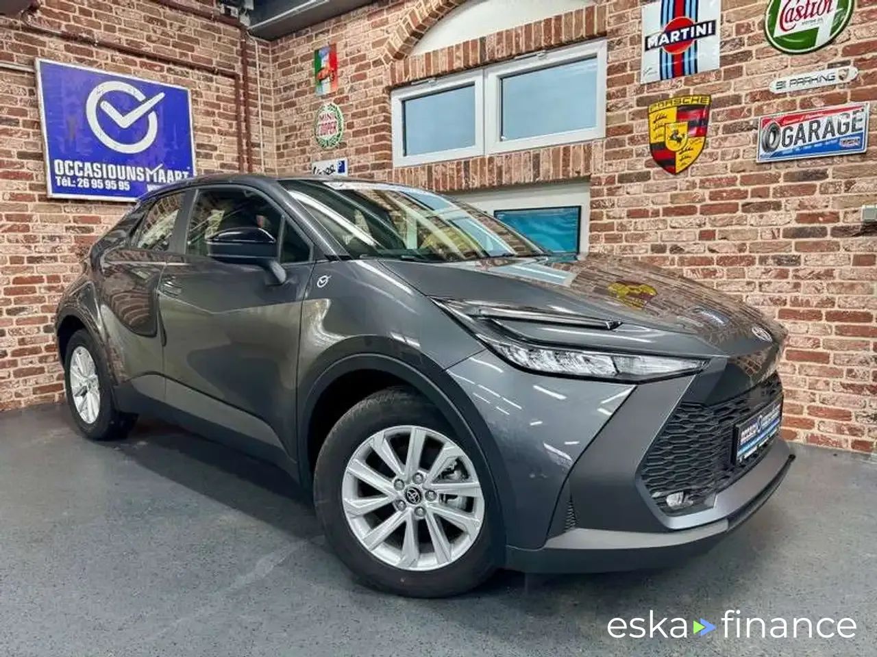 Finansowanie Van Toyota C-HR 2024