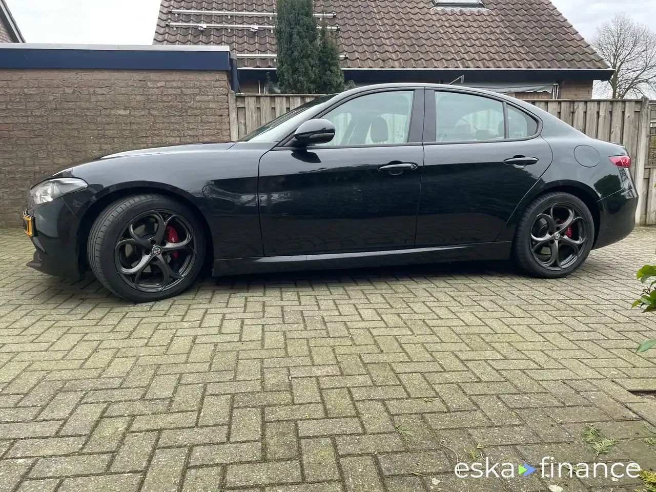 Lízing Sedan Alfa Romeo Giulia 2017