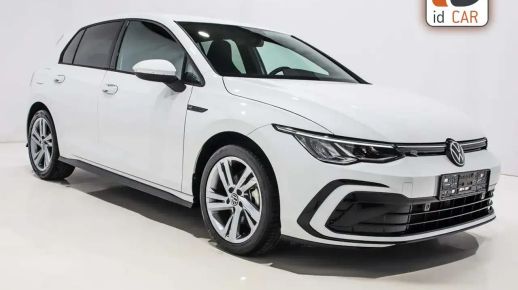 Volkswagen Golf 2024