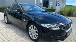 Lízing Sedan Jaguar XE 2015