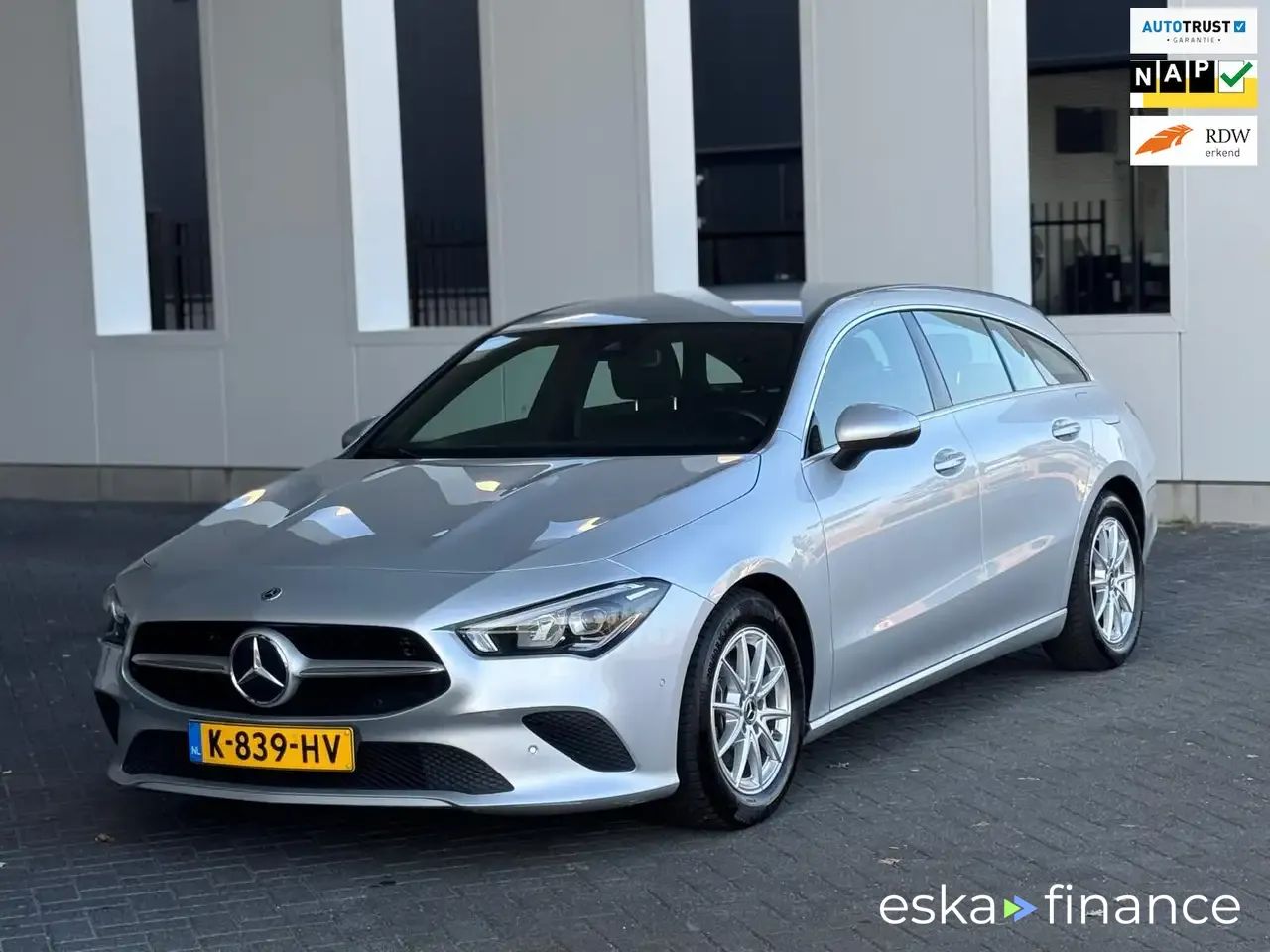 Finansowanie Wóz MERCEDES CLA 180 2021