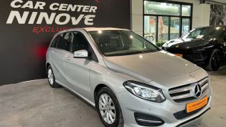 Financování Hatchback MERCEDES B 180 2017