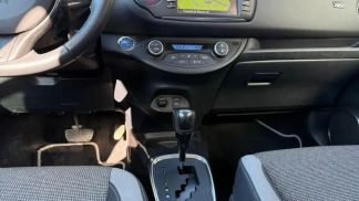 Lízing Sedan Toyota Yaris 2020