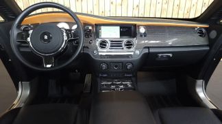 Leasing Convertible Rolls-Royce Dawn 2019