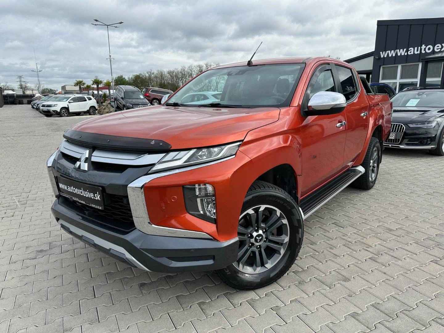 Finansowanie SUV Mitsubishi L 200 2019