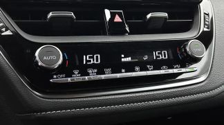 Finansowanie Wóz Toyota Corolla 2023