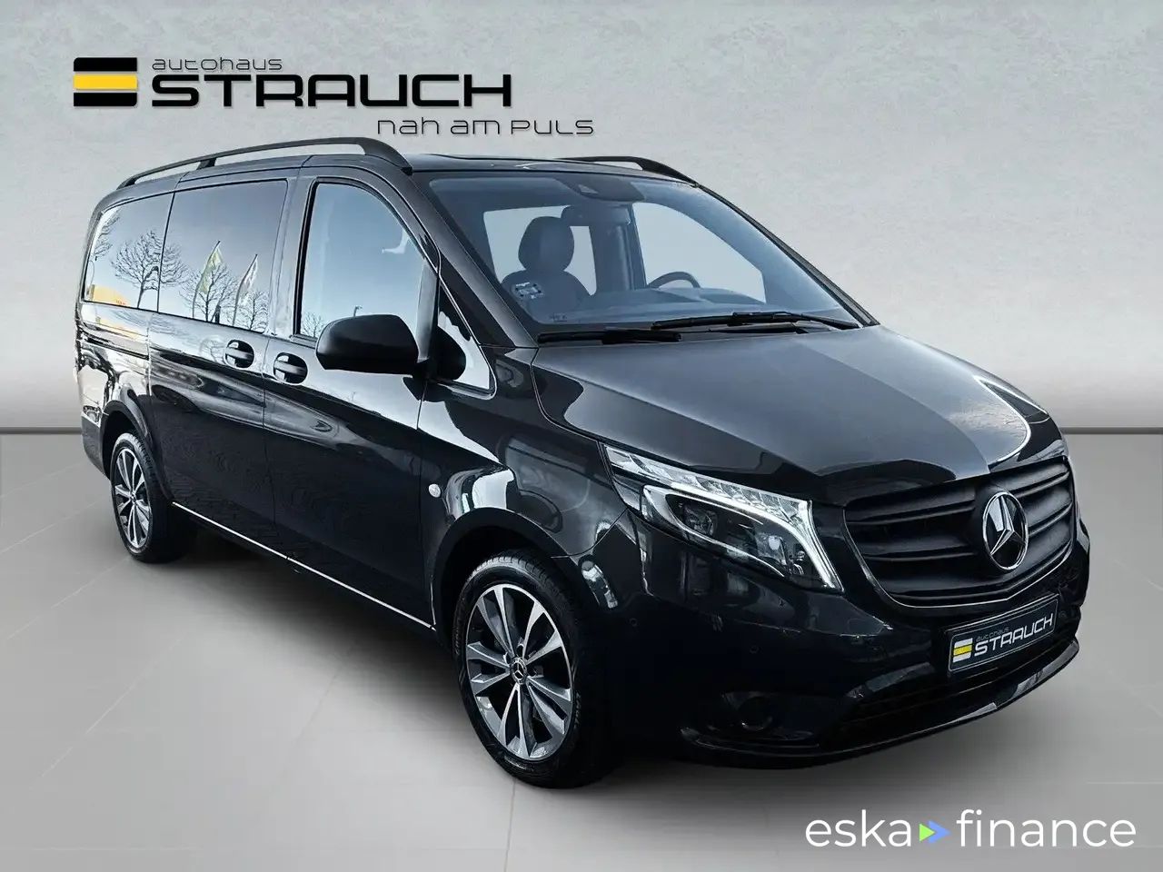 Lízing Hatchback MERCEDES VITO 2022