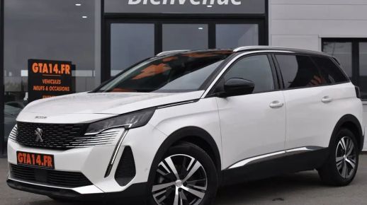 Peugeot 5008 2021