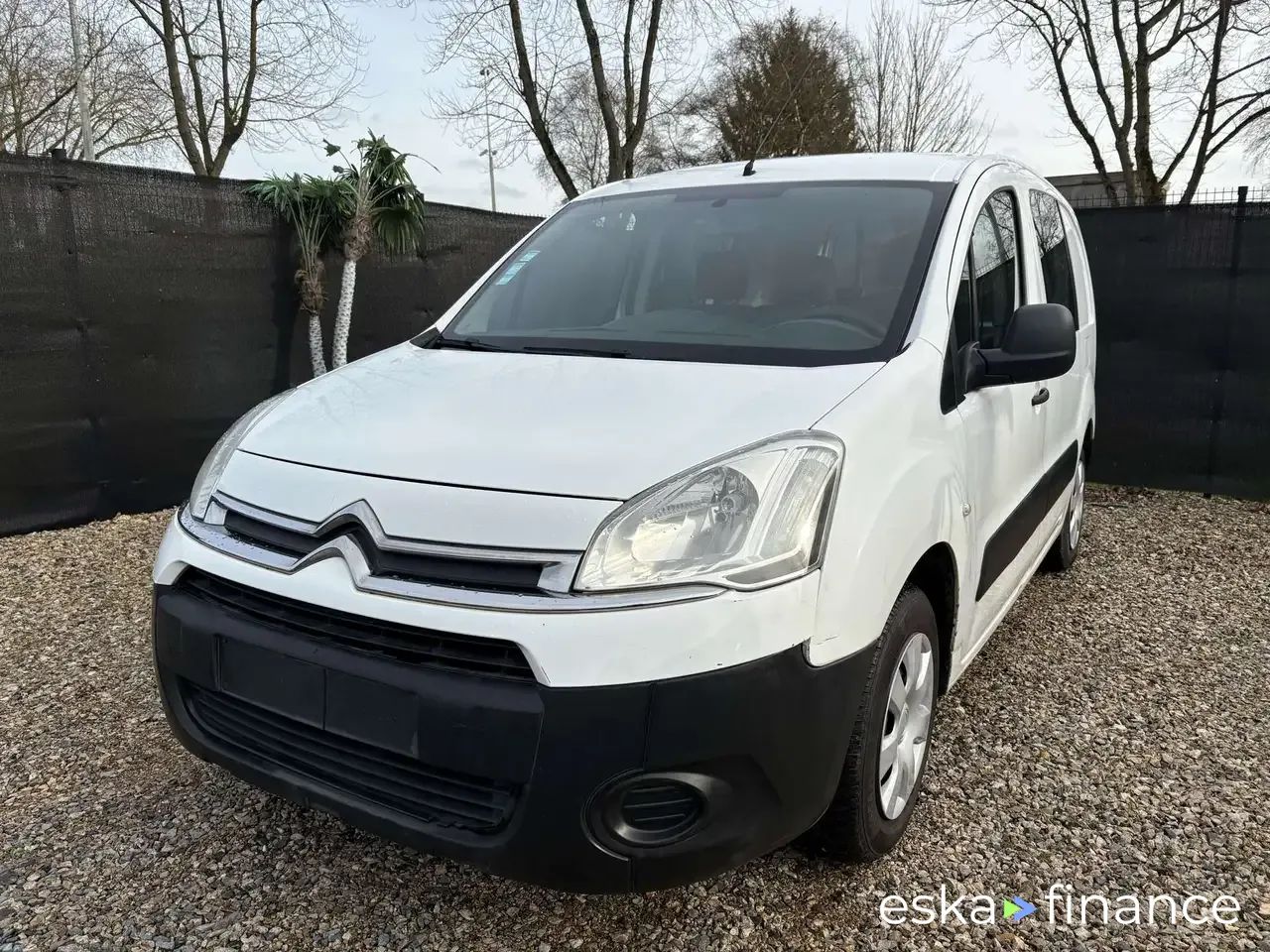 Lízing SUV Citroën Berlingo 2012