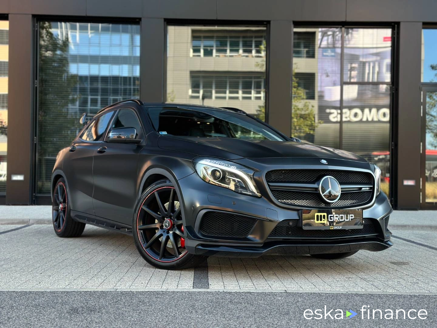 Lízing Hatchback MERCEDES GLA 2015