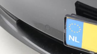 Lízing Sedan Tesla Model 3 2019