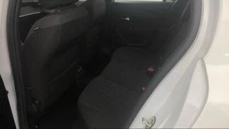 Leasing Sedan Peugeot 208 2023
