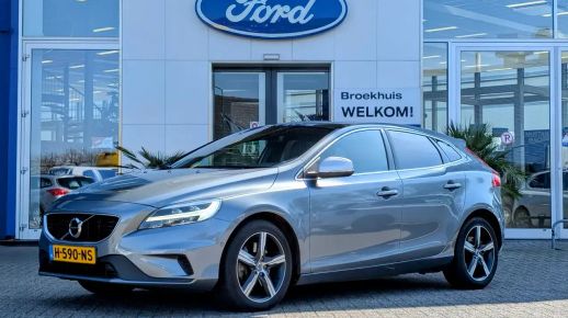Volvo V40 2020