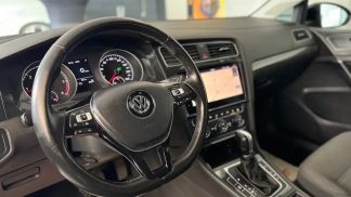 Financování Sedan Volkswagen Golf 2017