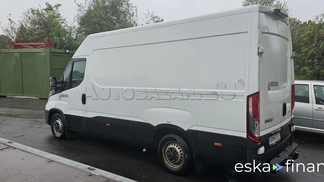 Leasing Closed Box Iveco DAILY 2020