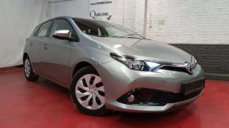 Leasing Sedan Toyota Auris 2017