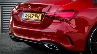 Lízing Sedan MERCEDES A 180 2024
