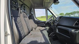 Leasing Boîte fermée Iveco DAILY 35S16 2018