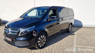 Leasing Hatchback MERCEDES V 220 2023