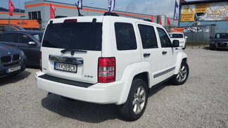 Finansowanie SUV Jeep Cherokee 2012