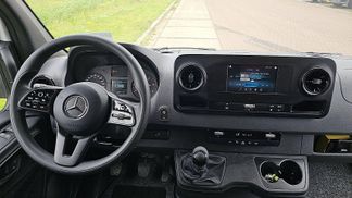 Leasing Closed Box Mercedes-Benz SPRINTER 317 2023
