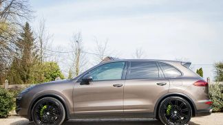 Financování SUV Porsche Cayenne 2015