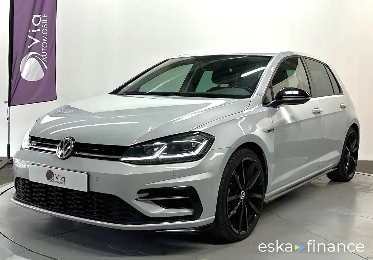 Leasing Sedan Volkswagen Golf 2017