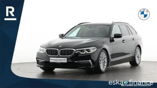 Lízing Kombi BMW 530 2018