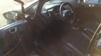 Lízing Hatchback Ford Fiesta 2015